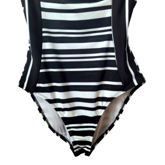 NWOT Kenneth Cole Black & White Stripe 1 Pc Swimsuit, Sz L - Picture 5 of 15
